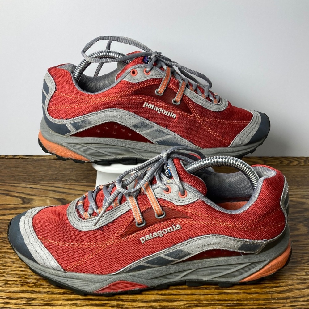 Patagonia Tsali Womens 9.5 Trail Running Shoes Rhubarb Red Grey T80654